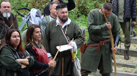 Zdjęcie 69 - IV Ogólnopolski Turniej Łuczniczy "Na Zamkowym Wzgórzu"