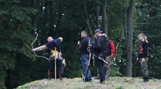 Zdjęcie 115 - IV Ogólnopolski Turniej Łuczniczy "Na Zamkowym Wzgórzu"