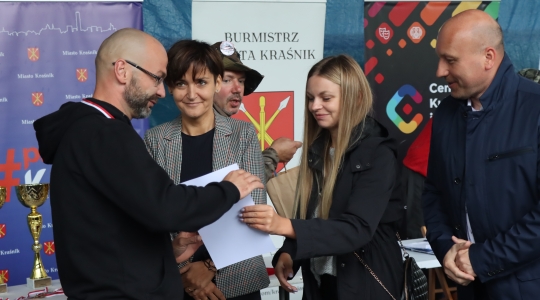 Zdjęcie 197 - IV Ogólnopolski Turniej Łuczniczy "Na Zamkowym Wzgórzu"