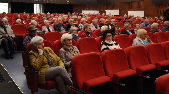 Zdjęcie 24 - 40. jubileusz Zespołu Wokalnego "Jubilat" z Kraśnika