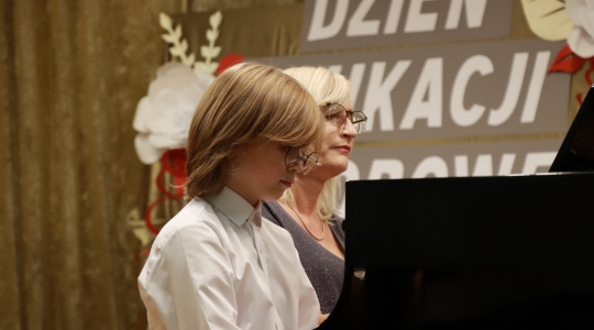 Zdjęcie 140 - Dzień Edukacji Narodowej w kraśnickich szkołach i przedszkolach