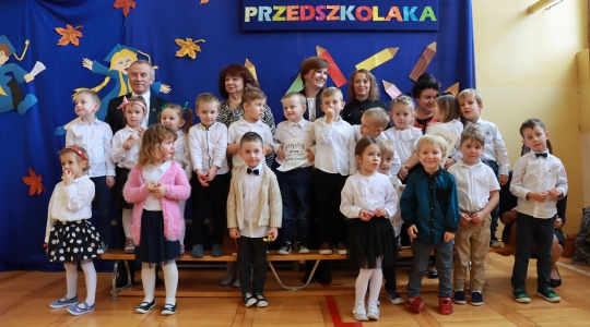 Zdjęcie 13 - Uroczyste pasowanie na Przedszkolaka w ZPO1