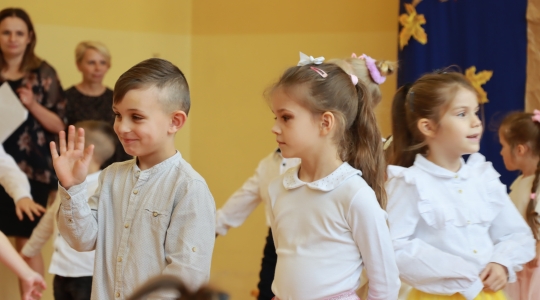 Zdjęcie 67 - Uroczyste pasowanie na Przedszkolaka w ZPO1
