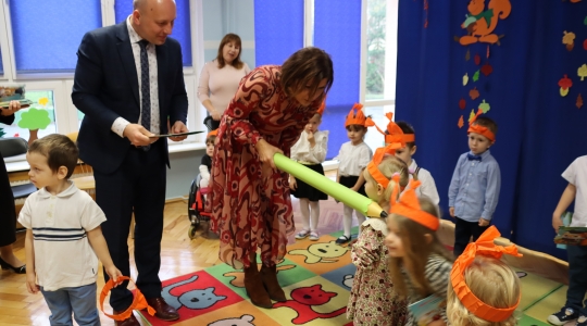 Zdjęcie 2 - Pasowanie na przedszkolaka w Przedszkolu Miejskim nr 5