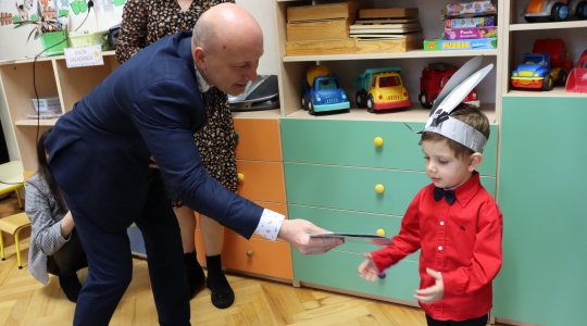 Zdjęcie 45 - Pasowanie na przedszkolaka w Przedszkolu Miejskim nr 5