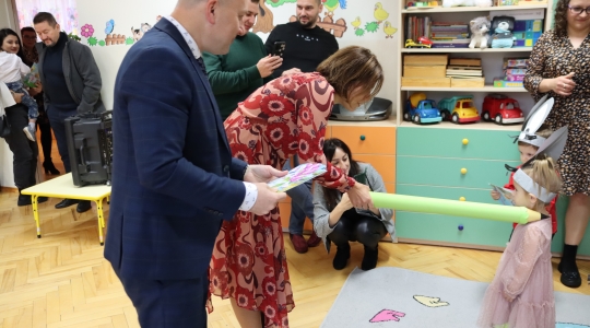 Zdjęcie 52 - Pasowanie na przedszkolaka w Przedszkolu Miejskim nr 5