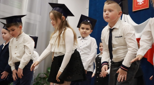 Zdjęcie 45 - Ślubowanie pierwszoklasistów w Szkole Podstawowej nr 3