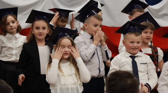 Zdjęcie 53 - Ślubowanie pierwszoklasistów w Szkole Podstawowej nr 3