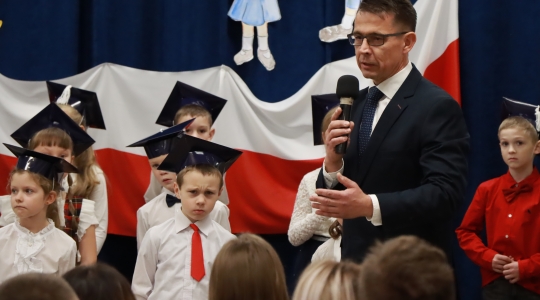 Zdjęcie 57 - Ślubowanie pierwszoklasistów w Szkole Podstawowej nr 3