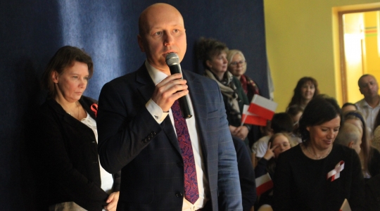 Zdjęcie 50 - Obchody Narodowego Święta Niepodległości w Szkole Podstawowej nr 2