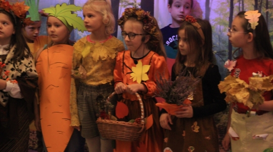 Zdjęcie 19 - Jesienny koncert w wykonaniu uczniów Szkoły Podstawowej nr 2