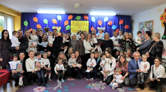 Zdjęcie 8 - Pasowanie na przedszkolaka PM nr 2