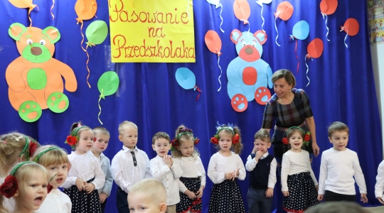 Zdjęcie 14 - Pasowanie na przedszkolaka PM nr 2