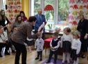 Zdjęcie 18 - Pasowanie na przedszkolaka PM nr 2