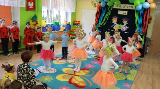 Zdjęcie 9 - Pasowanie na przedszkolaka w Przedszkolu Miejskim nr 1
