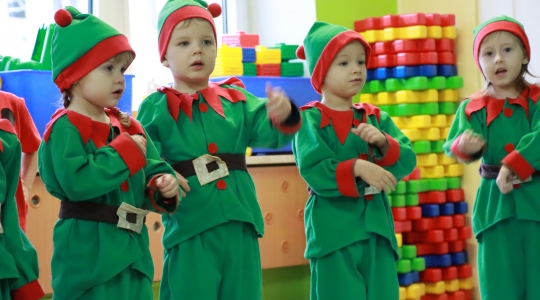Zdjęcie 32 - Pasowanie na przedszkolaka w Przedszkolu Miejskim nr 1