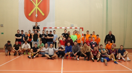 Zdjęcie 2 - Monster Team zwycięzcą II Nocnego Turnieju Halowego w Piłkę Nożną