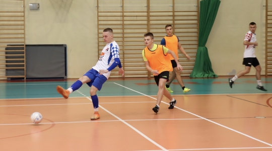 Zdjęcie 12 - Monster Team zwycięzcą II Nocnego Turnieju Halowego w Piłkę Nożną