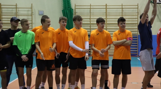 Zdjęcie 100 - Monster Team zwycięzcą II Nocnego Turnieju Halowego w Piłkę Nożną