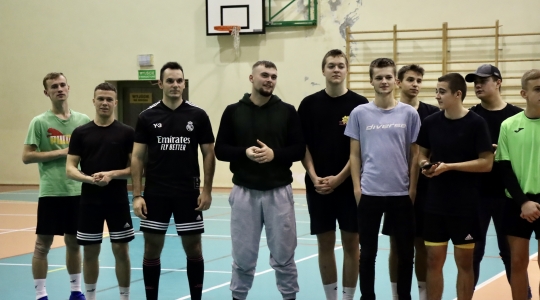 Zdjęcie 102 - Monster Team zwycięzcą II Nocnego Turnieju Halowego w Piłkę Nożną