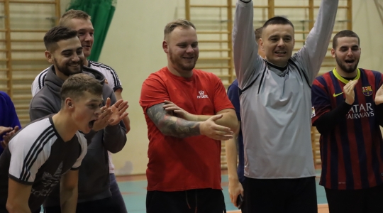 Zdjęcie 119 - Monster Team zwycięzcą II Nocnego Turnieju Halowego w Piłkę Nożną