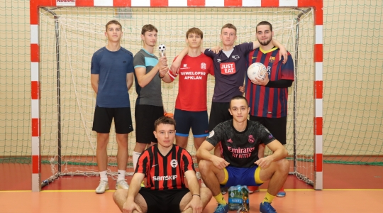 Zdjęcie 137 - Monster Team zwycięzcą II Nocnego Turnieju Halowego w Piłkę Nożną