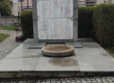 Zdjęcie 1 - Renowacja pomnika 24 Pułku Ułanów znajdującego się na terenie Kościoła parafialnego pw. WNMP