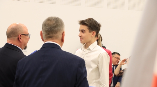 Zdjęcie 24 - Stypendia naukowe i artystyczne Burmistrza Miasta Kraśnik za rok szkolny 2021/2022 cz. 1