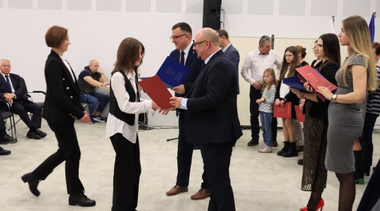 Zdjęcie 65 - Stypendia naukowe i artystyczne Burmistrza Miasta Kraśnik za rok szkolny 2021/2022 cz. 1