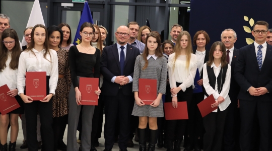 Zdjęcie 77 - Stypendia naukowe i artystyczne Burmistrza Miasta Kraśnik za rok szkolny 2021/2022 cz. 1