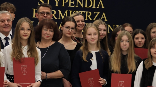 Zdjęcie 84 - Stypendia naukowe i artystyczne Burmistrza Miasta Kraśnik za rok szkolny 2021/2022 cz. 1