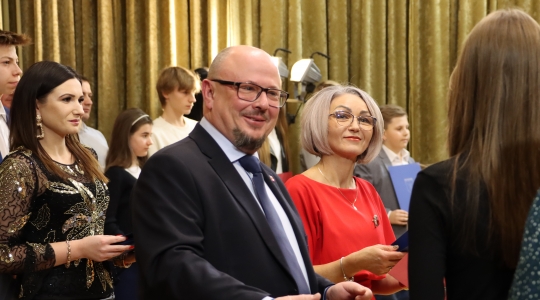 Zdjęcie 25 - Stypendia naukowe i artystyczne Burmistrza Miasta Kraśnik za rok szkolny 2021/2022 cz. 2