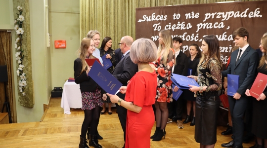 Zdjęcie 36 - Stypendia naukowe i artystyczne Burmistrza Miasta Kraśnik za rok szkolny 2021/2022 cz. 2