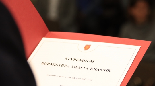 Zdjęcie 141 - Stypendia naukowe i artystyczne Burmistrza Miasta Kraśnik za rok szkolny 2021/2022 cz. 2