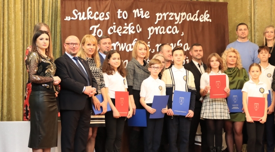 Zdjęcie 148 - Stypendia naukowe i artystyczne Burmistrza Miasta Kraśnik za rok szkolny 2021/2022 cz. 2
