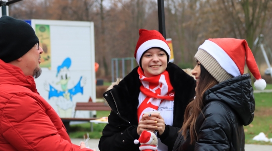 Zdjęcie 9 - II Charytatywny Bieg Mikołajkowy Fundacji Sport&Reha Kids