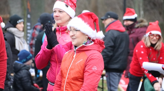 Zdjęcie 45 - II Charytatywny Bieg Mikołajkowy Fundacji Sport&Reha Kids