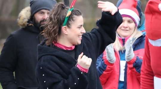 Zdjęcie 46 - II Charytatywny Bieg Mikołajkowy Fundacji Sport&Reha Kids