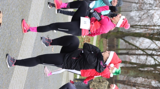 Zdjęcie 60 - II Charytatywny Bieg Mikołajkowy Fundacji Sport&Reha Kids