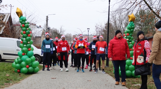 Zdjęcie 67 - II Charytatywny Bieg Mikołajkowy Fundacji Sport&Reha Kids