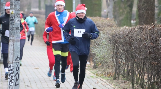Zdjęcie 77 - II Charytatywny Bieg Mikołajkowy Fundacji Sport&Reha Kids