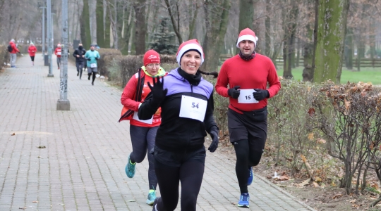 Zdjęcie 81 - II Charytatywny Bieg Mikołajkowy Fundacji Sport&Reha Kids