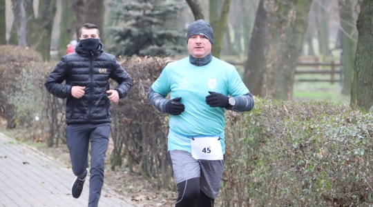 Zdjęcie 82 - II Charytatywny Bieg Mikołajkowy Fundacji Sport&Reha Kids