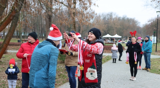 Zdjęcie 107 - II Charytatywny Bieg Mikołajkowy Fundacji Sport&Reha Kids