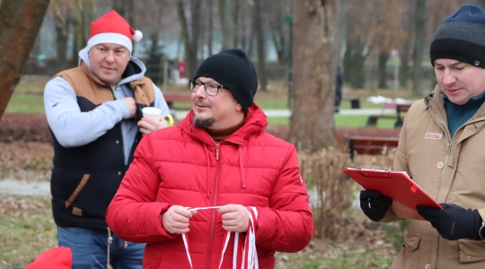 Zdjęcie 112 - II Charytatywny Bieg Mikołajkowy Fundacji Sport&Reha Kids