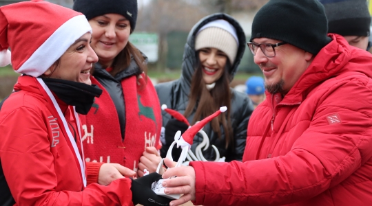 Zdjęcie 126 - II Charytatywny Bieg Mikołajkowy Fundacji Sport&Reha Kids