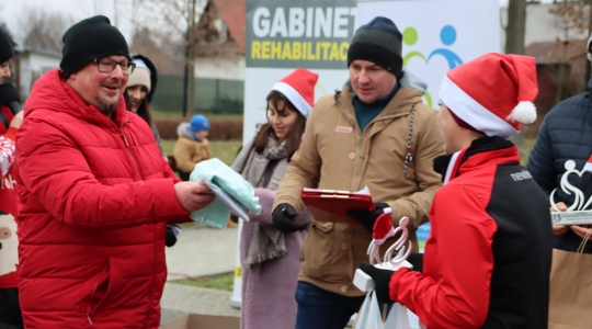 Zdjęcie 132 - II Charytatywny Bieg Mikołajkowy Fundacji Sport&Reha Kids