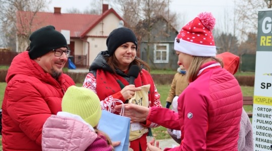 Zdjęcie 139 - II Charytatywny Bieg Mikołajkowy Fundacji Sport&Reha Kids