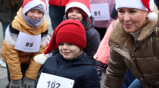 Zdjęcie 153 - II Charytatywny Bieg Mikołajkowy Fundacji Sport&Reha Kids