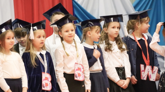 Zdjęcie 11 - Ślubowanie klas I w Szkole Podstawowej nr 6